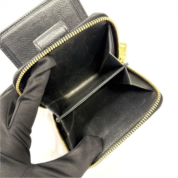 Yves Saint Laurent Black Leather Wallet with Gold Zipper - Picture 6 of 11